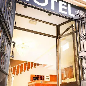 ** Hotel El Cruce Spagna